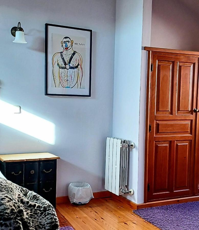 Гостевой дом La Casona De Castilnovo - Gay Men Only Valdesaz Экстерьер фото