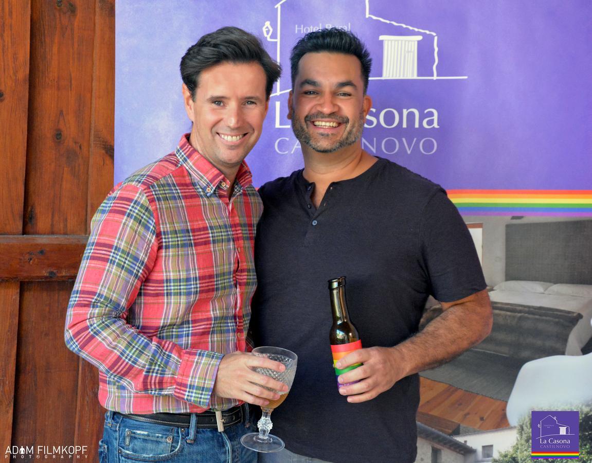 Гостевой дом La Casona De Castilnovo - Gay Men Only Valdesaz Экстерьер фото